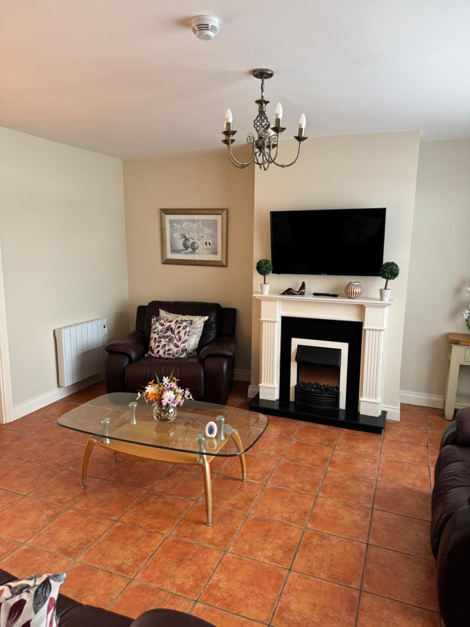 Kerry Holiday Homes At The Killarney Holiday Village Dış mekan fotoğraf