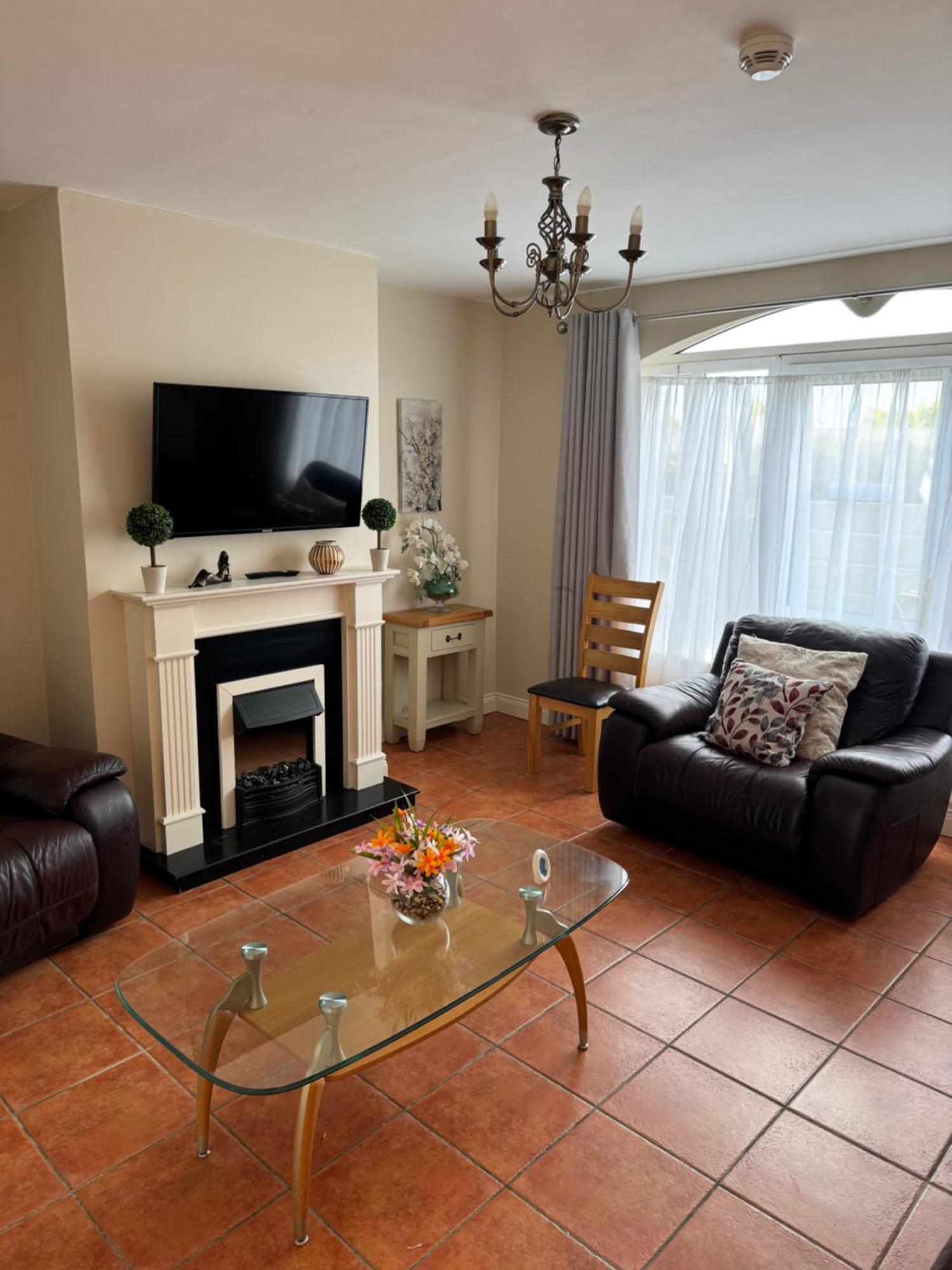 Kerry Holiday Homes At The Killarney Holiday Village Dış mekan fotoğraf