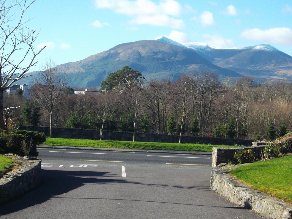 Kerry Holiday Homes At The Killarney Holiday Village Dış mekan fotoğraf